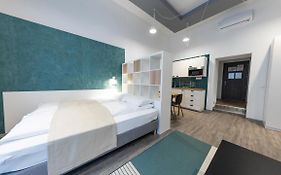 Bpr Downtown Gemstone Apartments